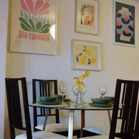 Apartment Rock - Free Parking & Wifi Near Centre Leeds (West Yorkshire)